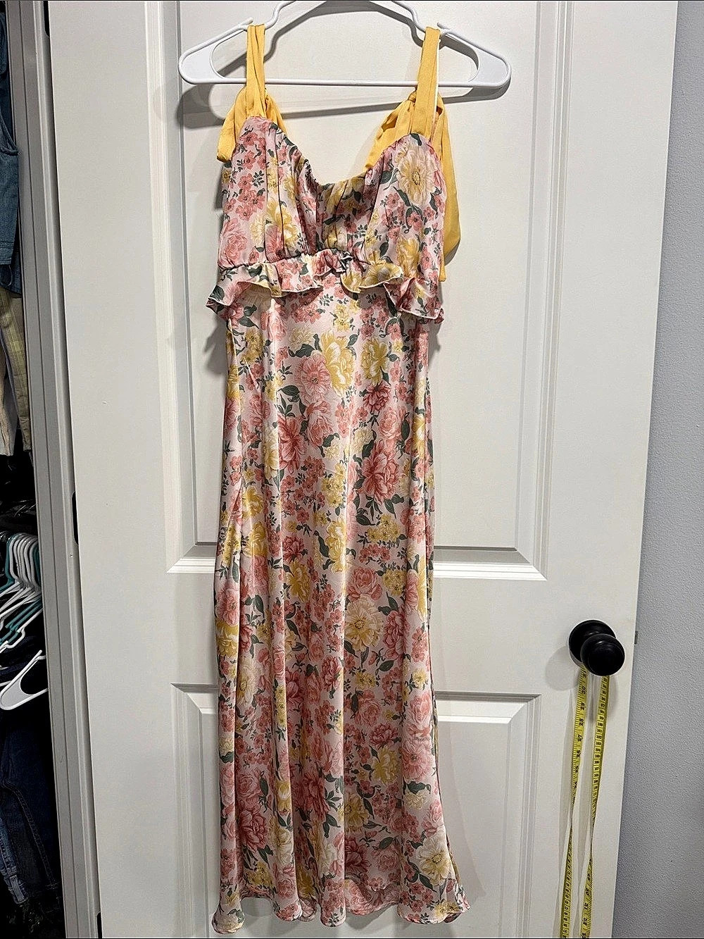 Francesca'Small Floral Maxi Dress in Pink & Yellow Size Small Like New